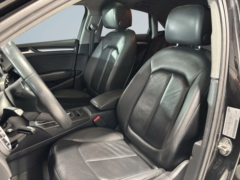 Audi A3 * АВТО КРЕДИТ* ЦЕНА ДО БГ * СЕРВИЗНА ИСТОРИЯ * , снимка 8 - Автомобили и джипове - 52870666