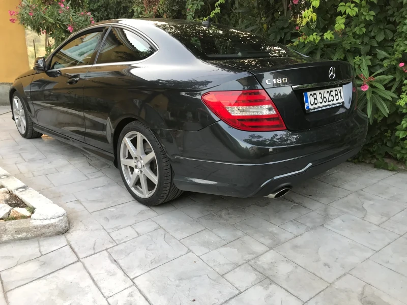 Mercedes-Benz C 180 Amg, снимка 2 - Автомобили и джипове - 53123754