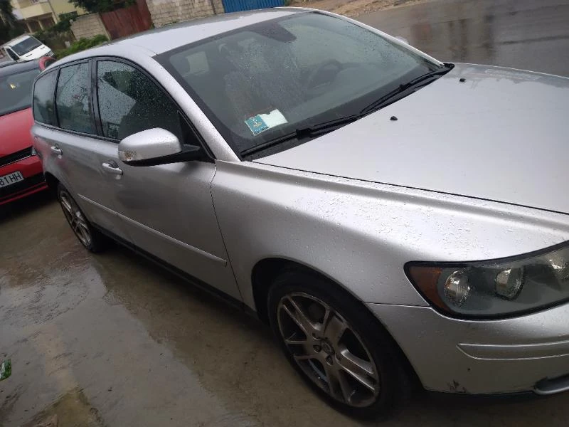 Volvo V50 2.0 d , снимка 12 - Автомобили и джипове - 29160830