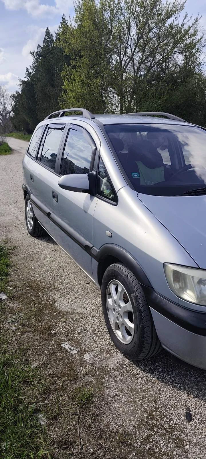 Opel Zafira, снимка 2 - Автомобили и джипове - 54173547