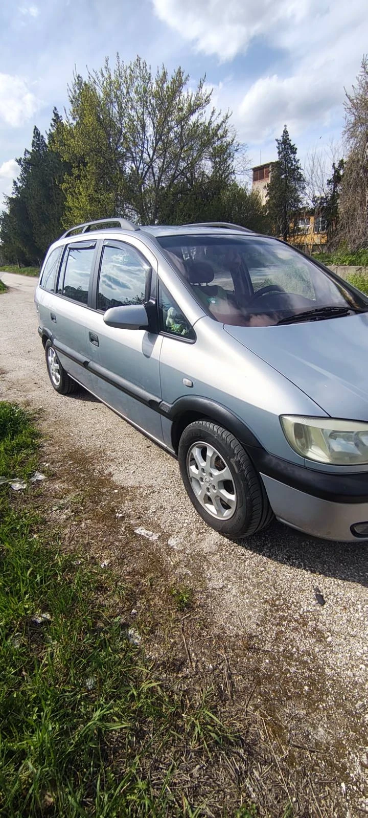 Opel Zafira, снимка 5 - Автомобили и джипове - 54173547