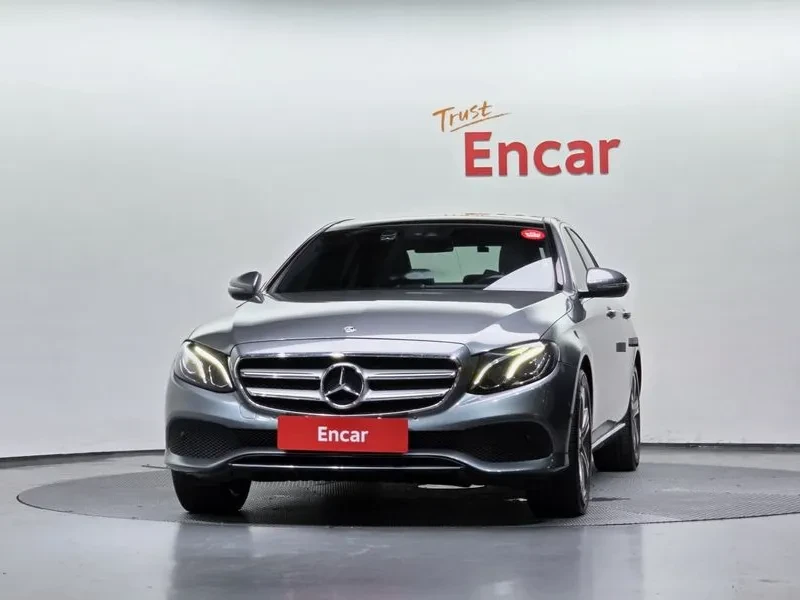 Mercedes-Benz E 300 САМО 30% АВАНС, снимка 3 - Автомобили и джипове - 56266608