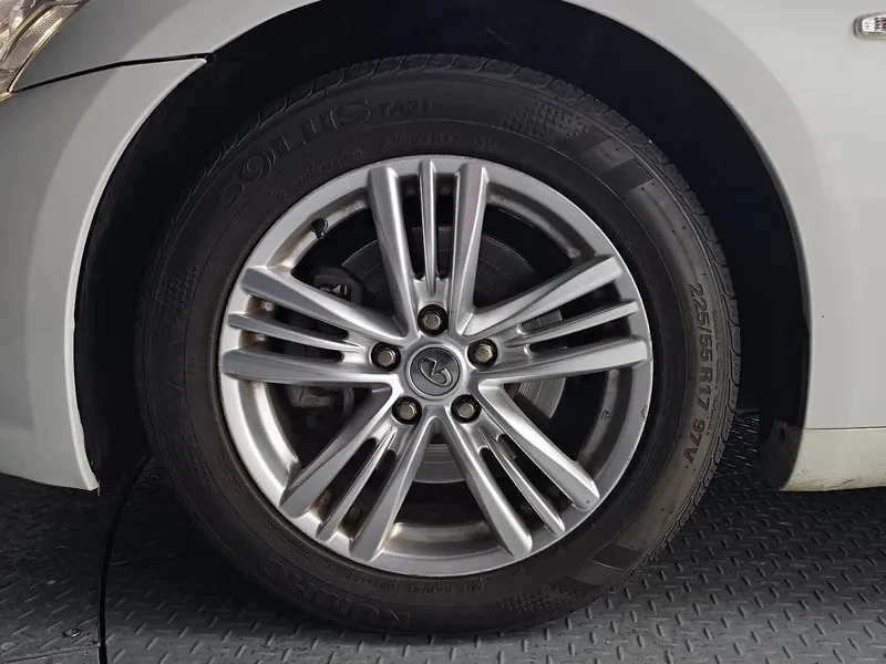Infiniti G 25 - 2.5 - САМО 30% АВАНС, снимка 5 - Автомобили и джипове - 56285539