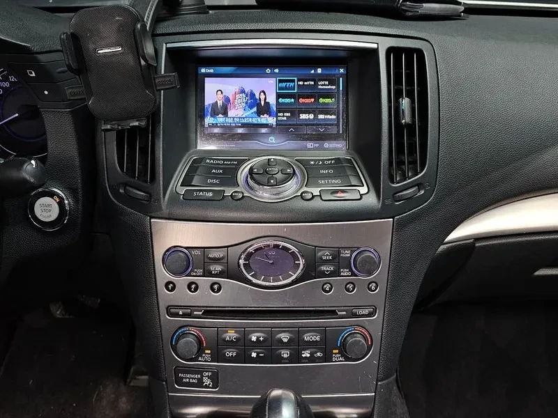 Infiniti G 25 - 2.5 - САМО 30% АВАНС, снимка 13 - Автомобили и джипове - 56285539