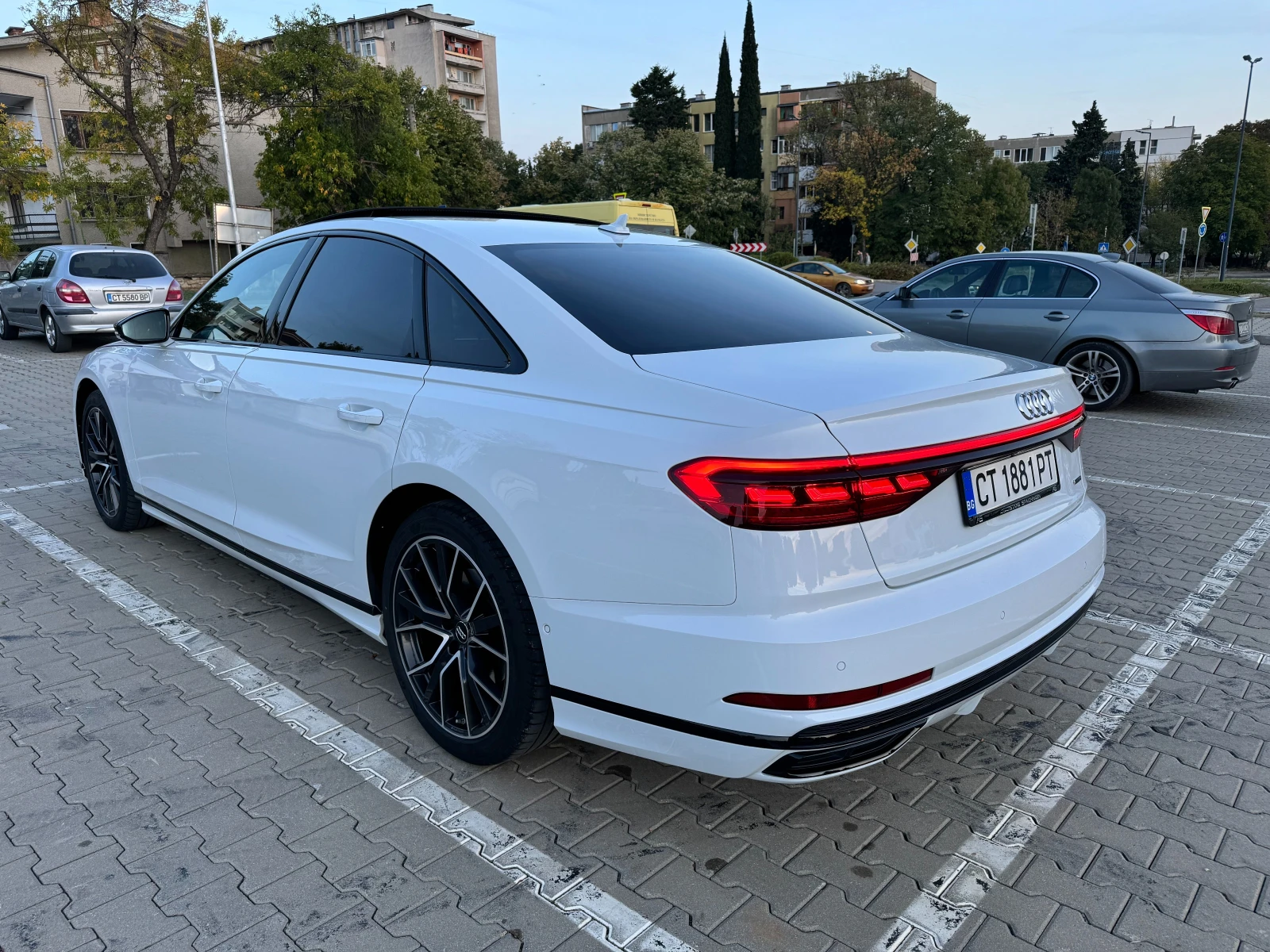 Audi A8 Full S-Line* Black Line* B&O* Laser* 360 - изображение 7