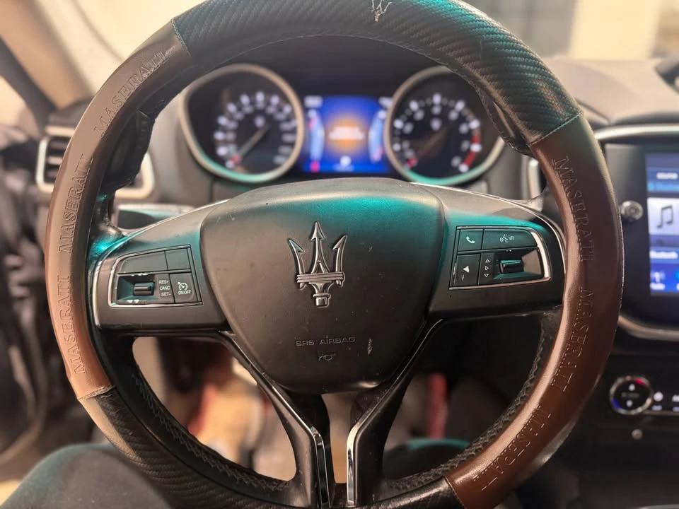 Maserati Ghibli * HeadUp * * Heated Seats * * БЕЗ ЩЕТА * АвтоКреди - изображение 8