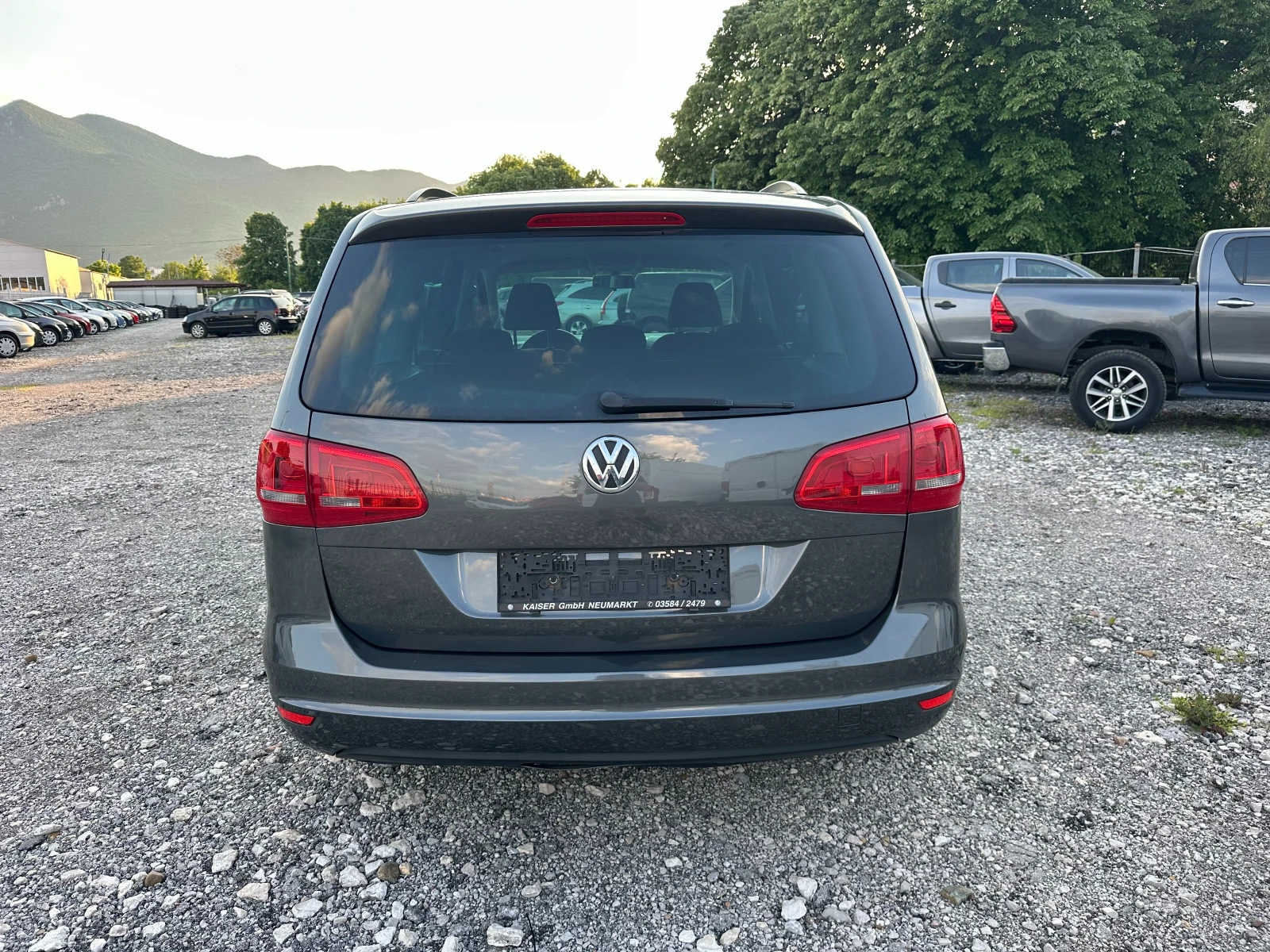 VW Sharan 2.0TDI 140kc - изображение 4