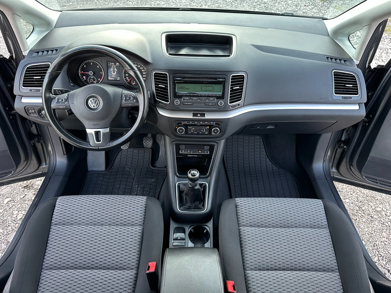 VW Sharan 2.0TDI 140kc - изображение 10