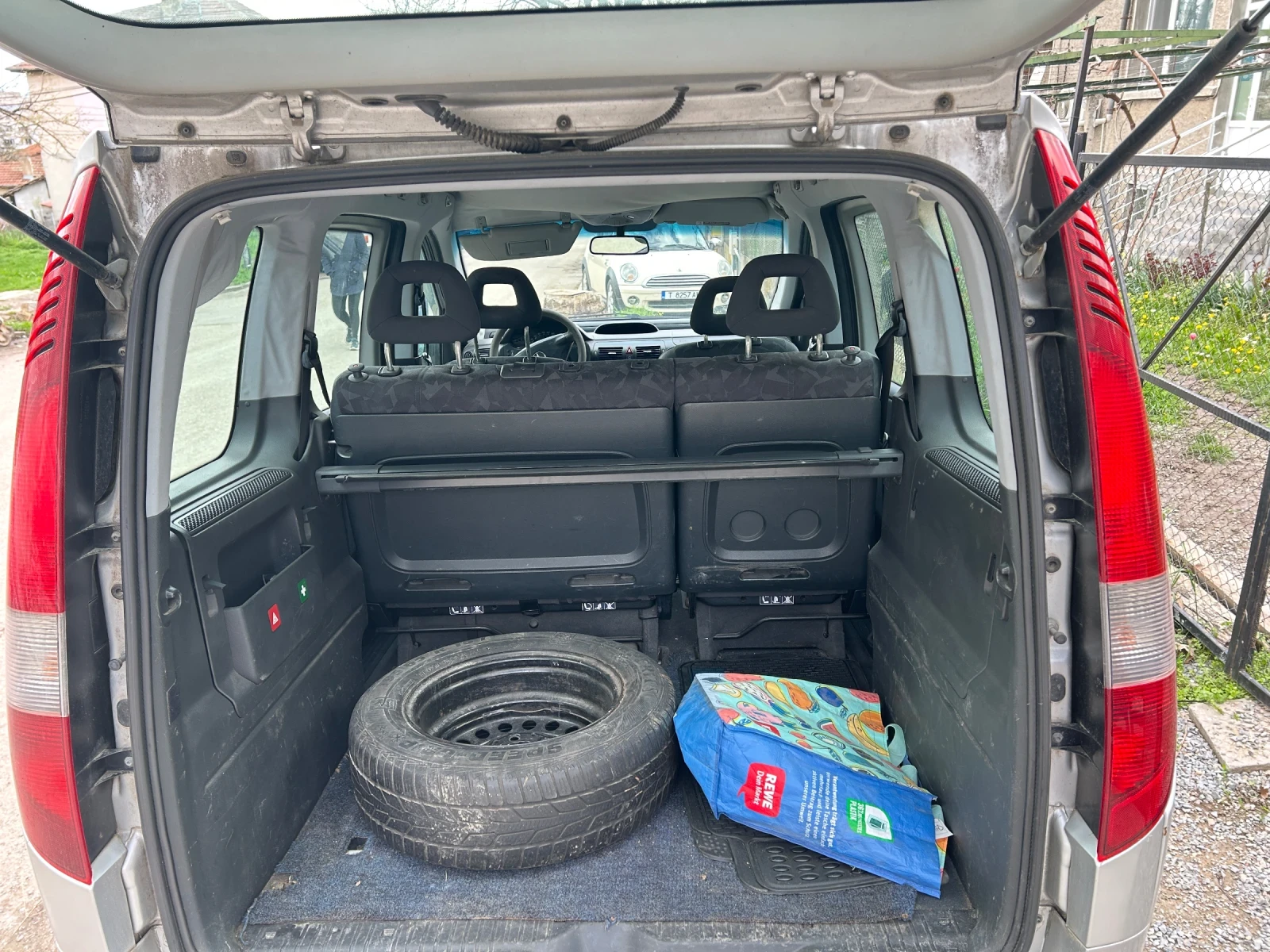 Mercedes-Benz Vaneo 1.7CDI - изображение 10