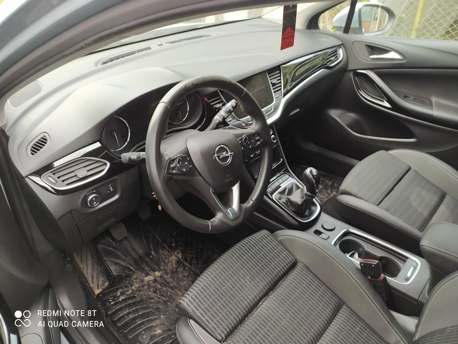 Opel Astra 1.5 - изображение 4