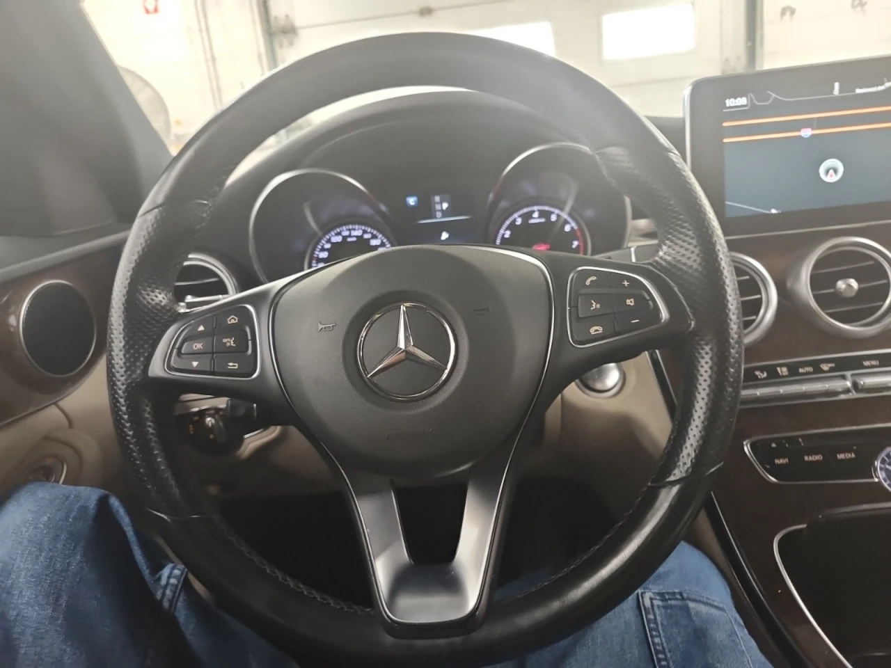 Mercedes-Benz C 300 * CARFAX * АВТО КРЕДИТ * ЦЕНА ДО БГ! - изображение 10