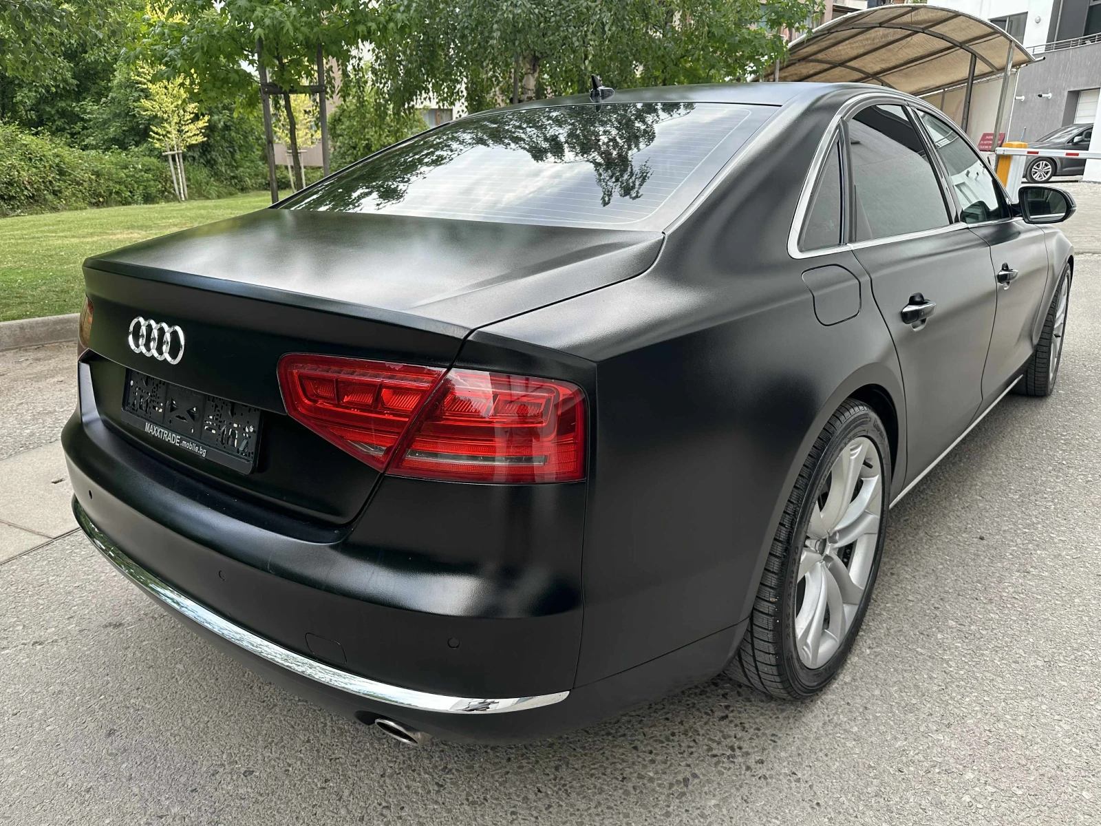 Audi A8 3.0d / FULL LED - изображение 7