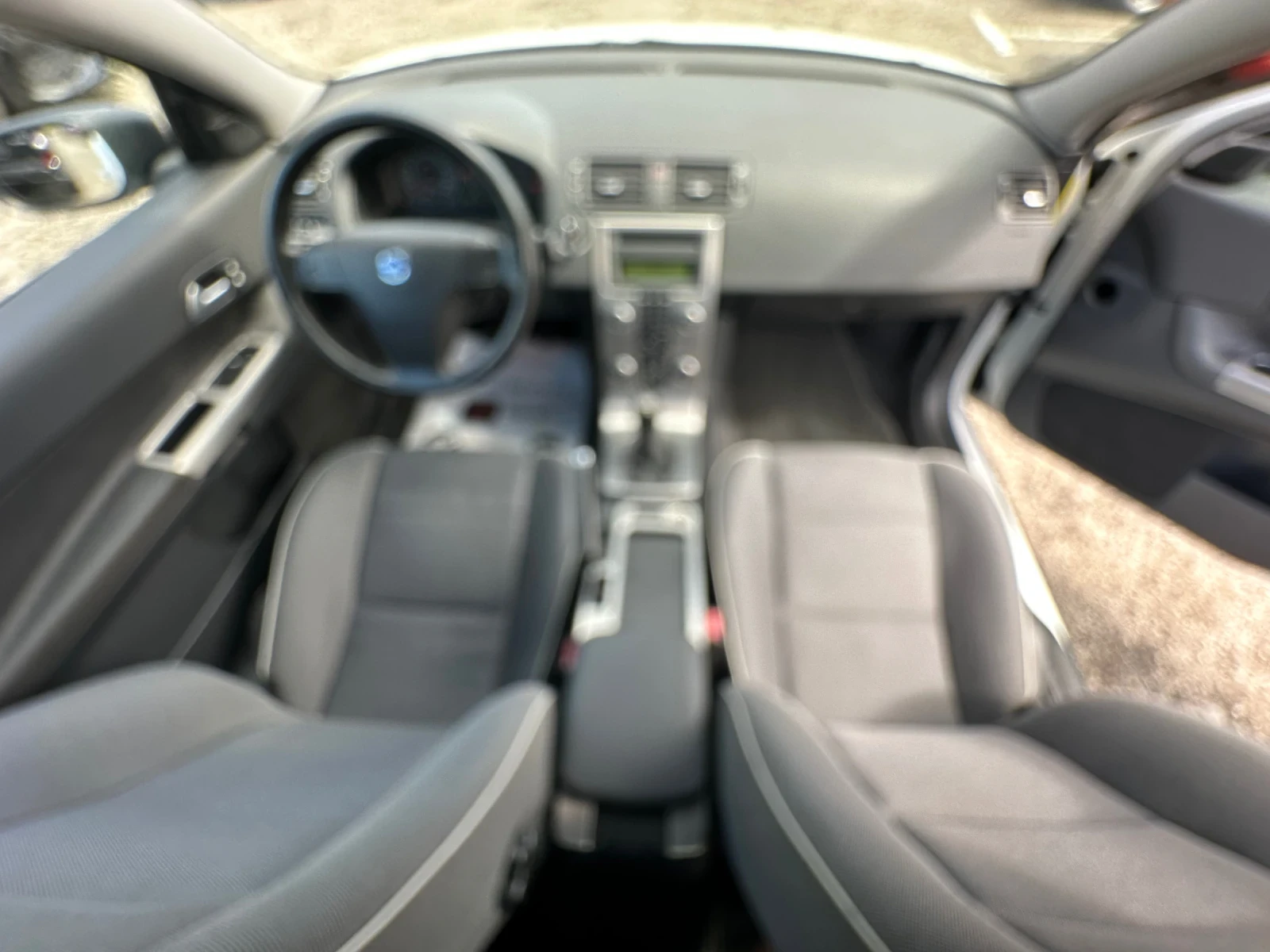 Volvo C30 1.6* REALNI KM* UNIKAT*  - изображение 9