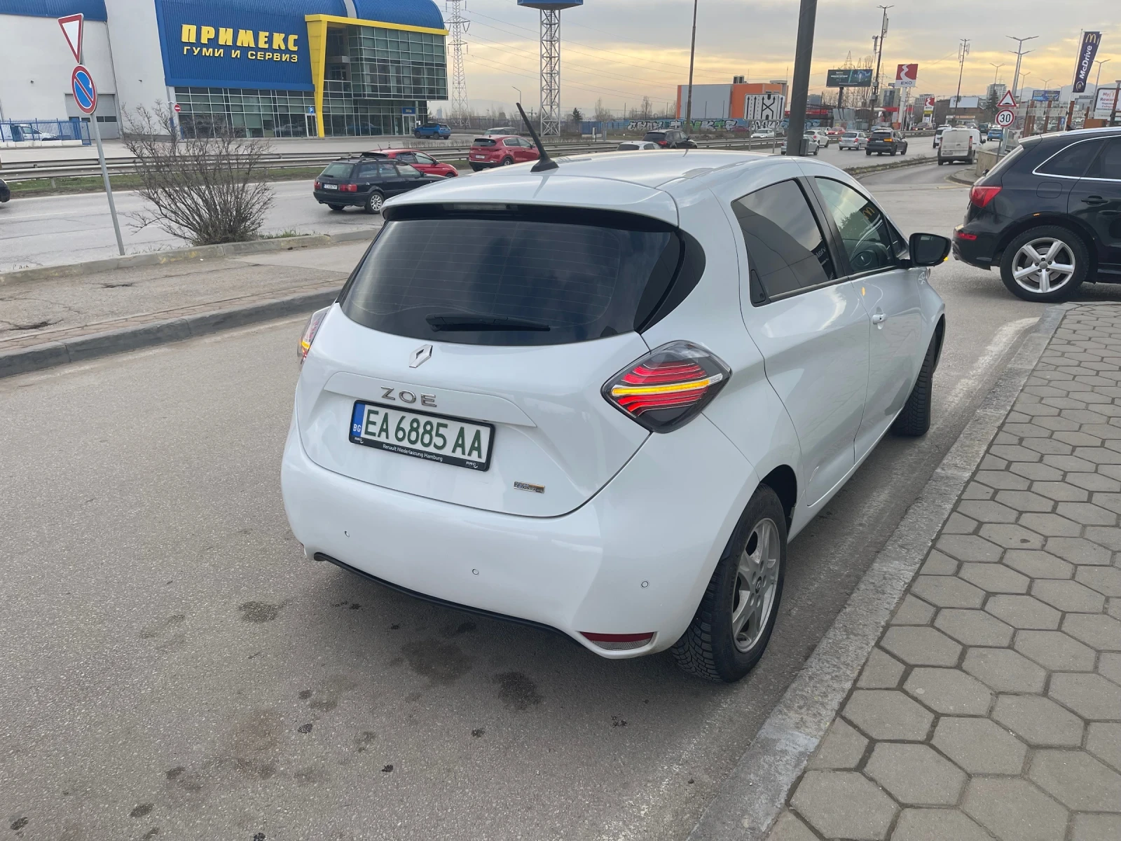 Renault Zoe R135 - изображение 7