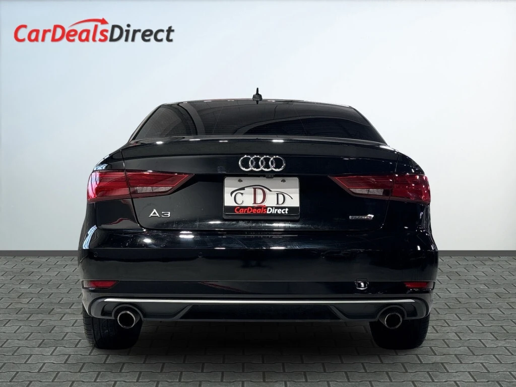 Audi A3 * АВТО КРЕДИТ* ЦЕНА ДО БГ * СЕРВИЗНА ИСТОРИЯ *  - изображение 5