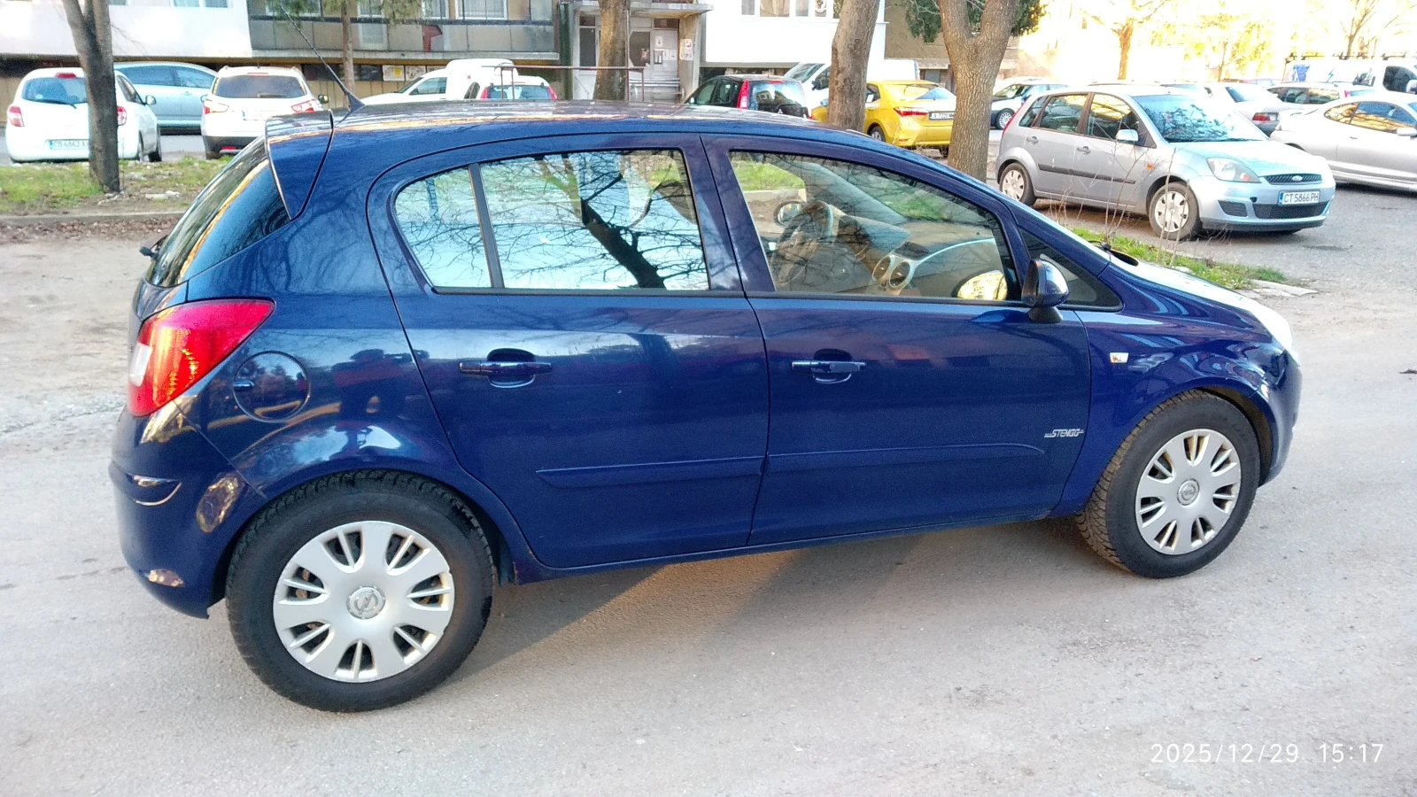 Opel Corsa 1.4 , 90 �.�. | Mobile.bg � ����������� 9