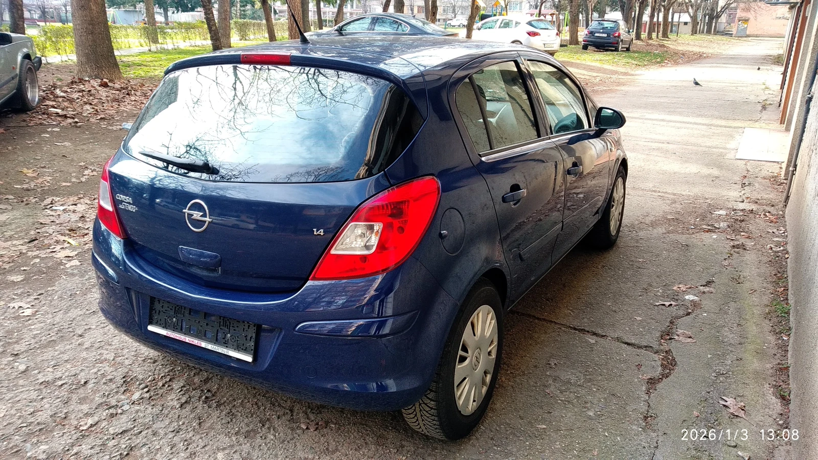 Opel Corsa 1.4 , 90 �.�. | Mobile.bg � ����������� 4