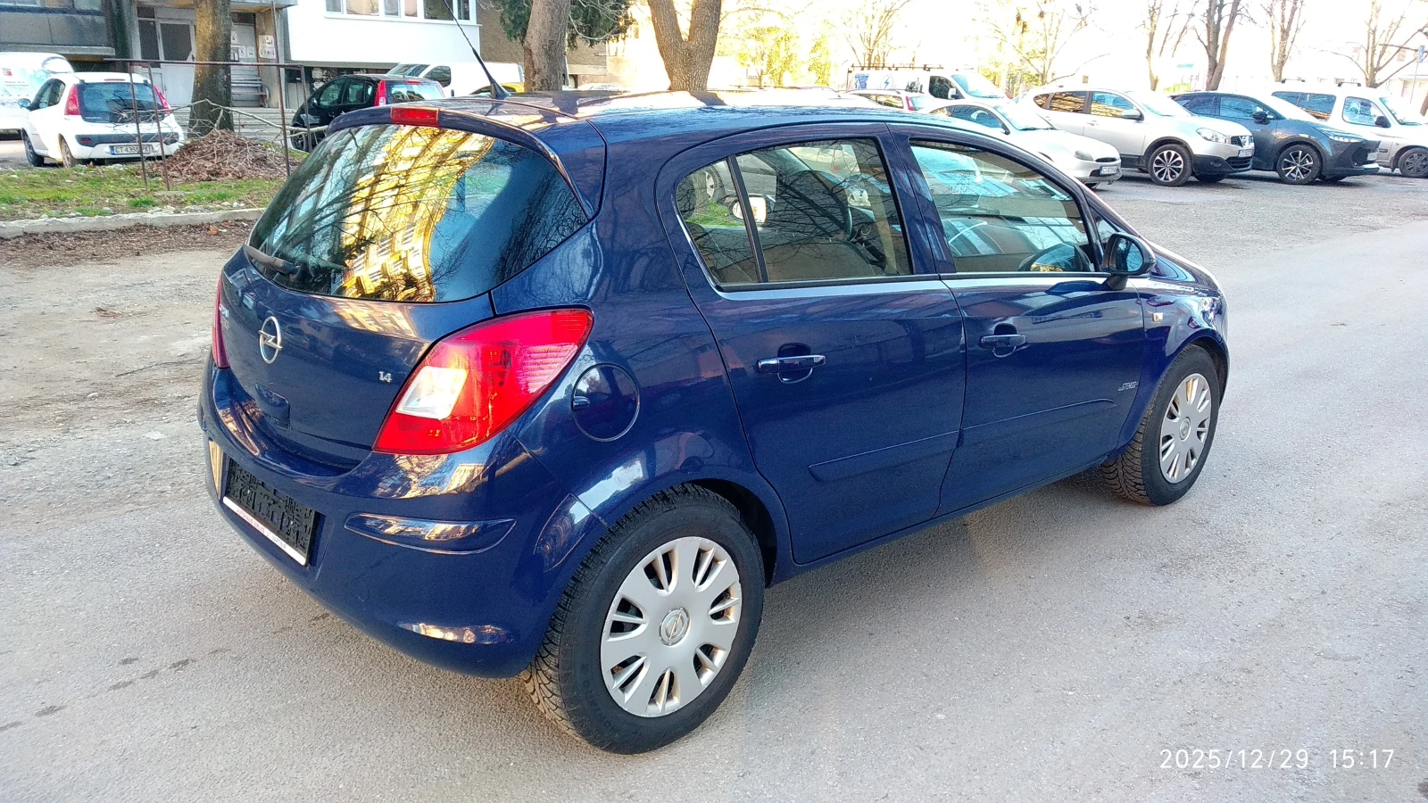 Opel Corsa 1.4 , 90 �.�. | Mobile.bg � ����������� 7