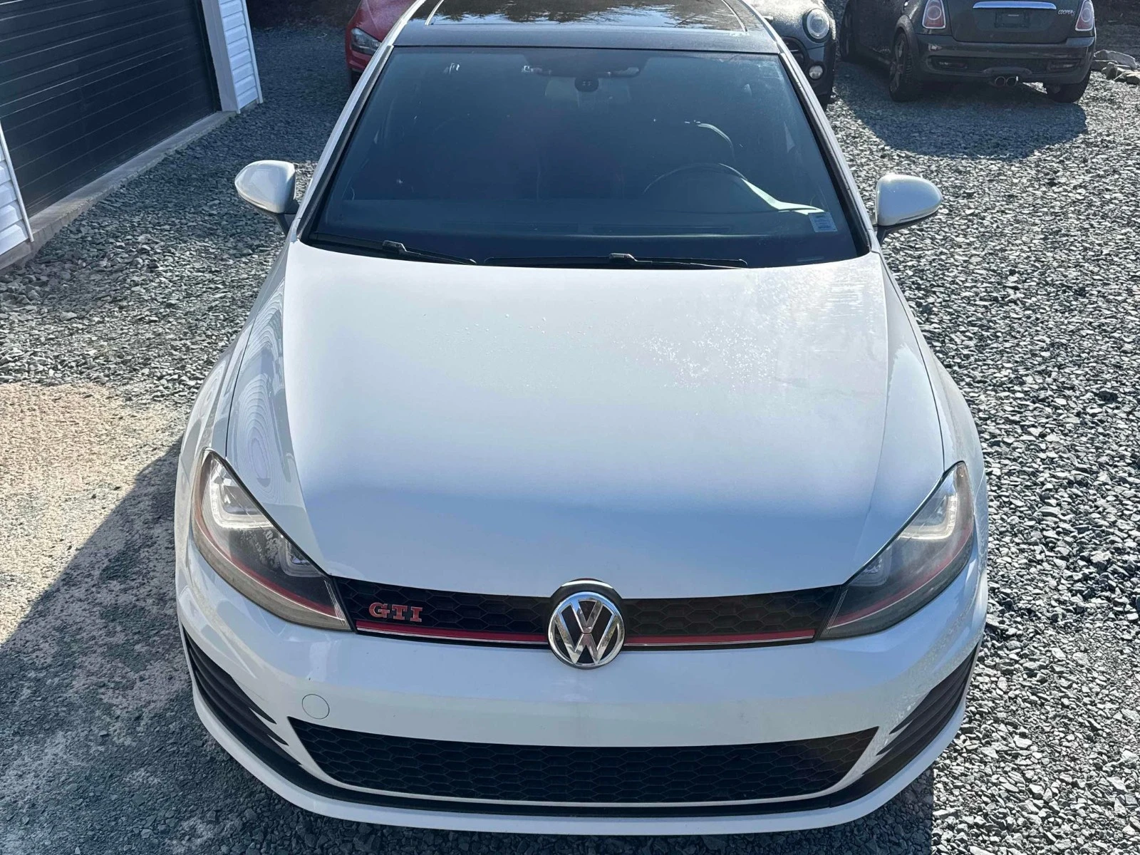 VW Golf GTI С РЕГИСТРАЦИЯ & АВТО КРЕДИТ, снимка 3 - Автомобили и джипове - 54047344