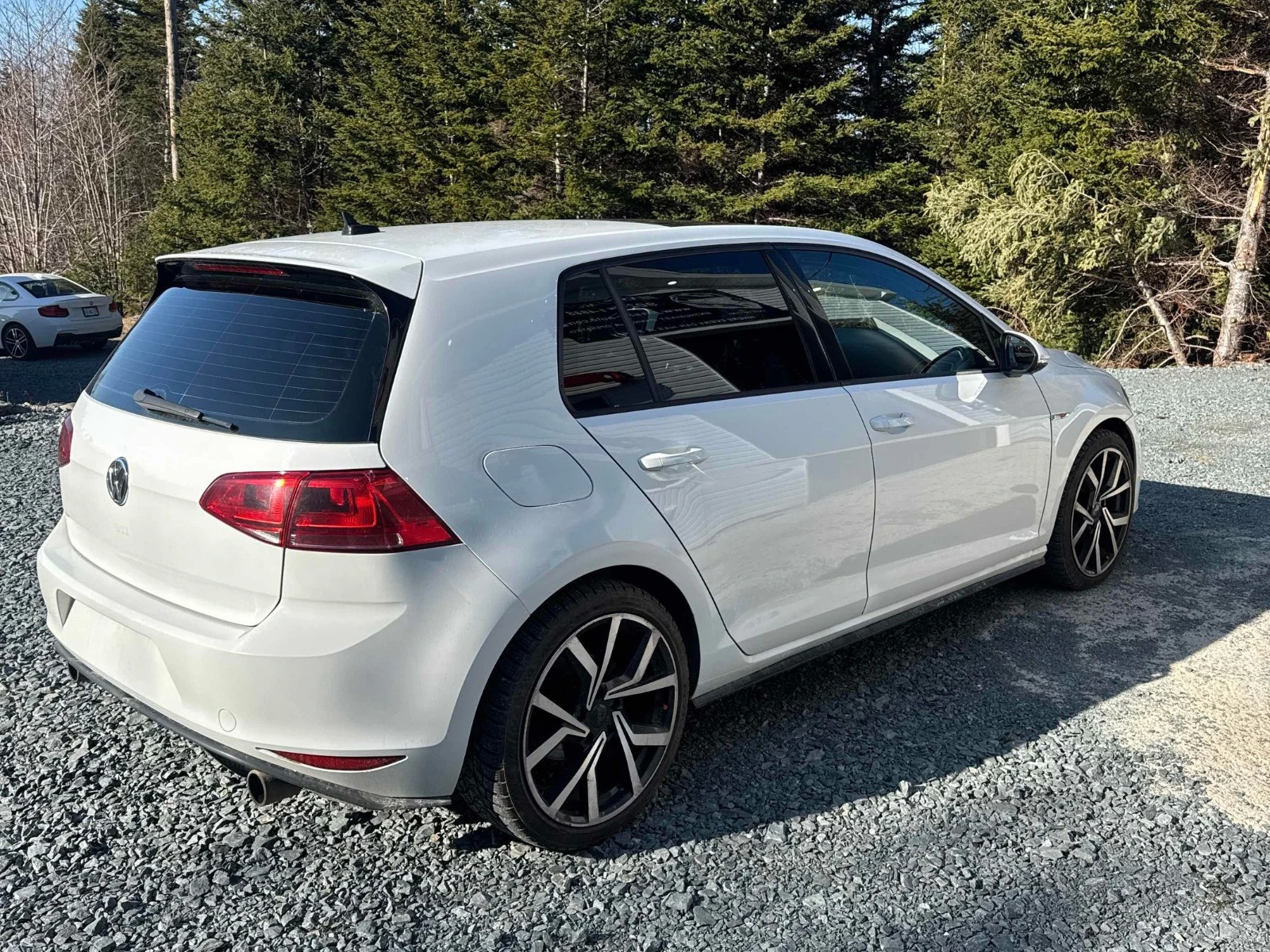 VW Golf GTI С РЕГИСТРАЦИЯ & АВТО КРЕДИТ, снимка 5 - Автомобили и джипове - 54047344