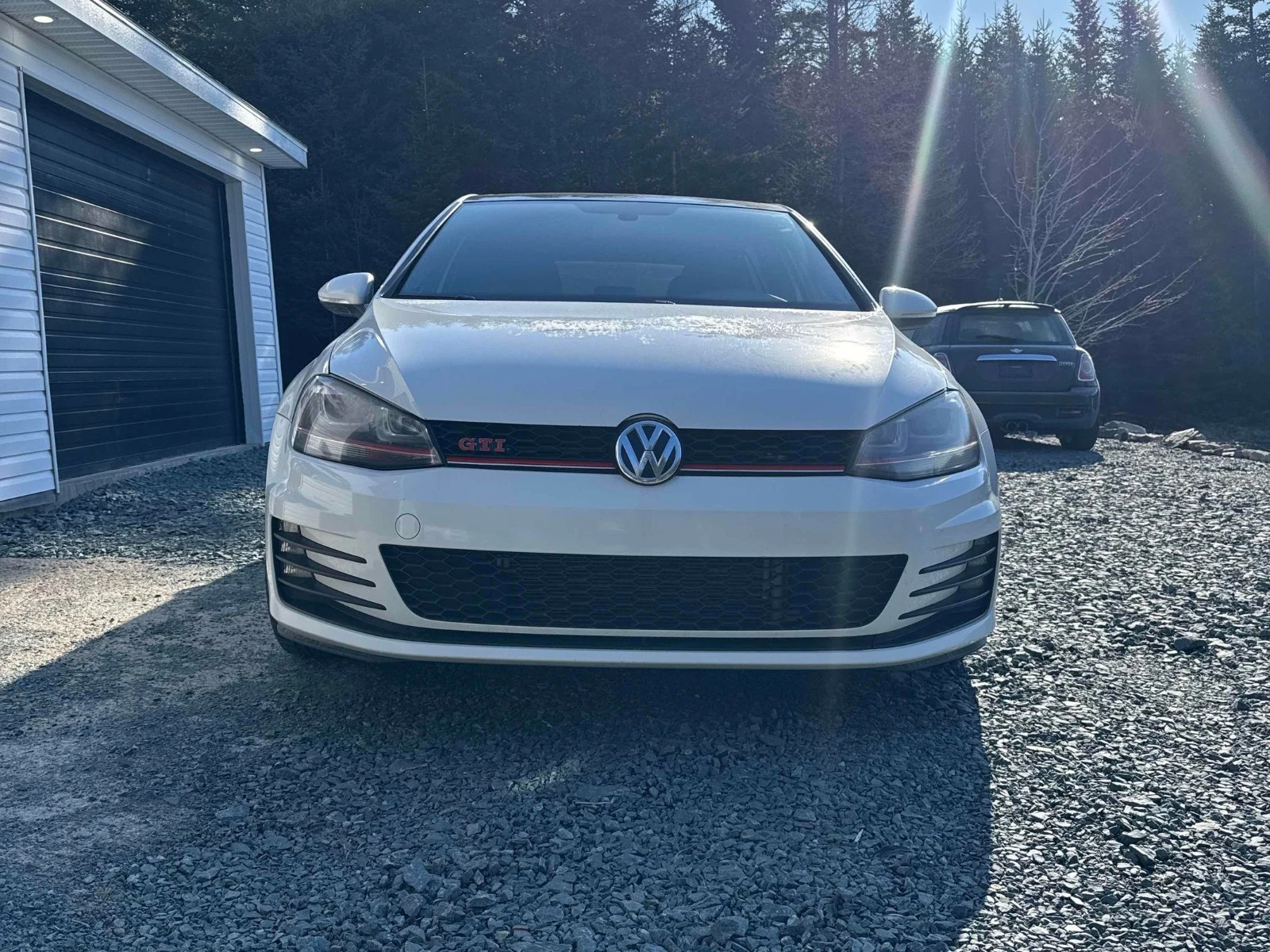 VW Golf GTI С РЕГИСТРАЦИЯ & АВТО КРЕДИТ, снимка 2 - Автомобили и джипове - 54047344