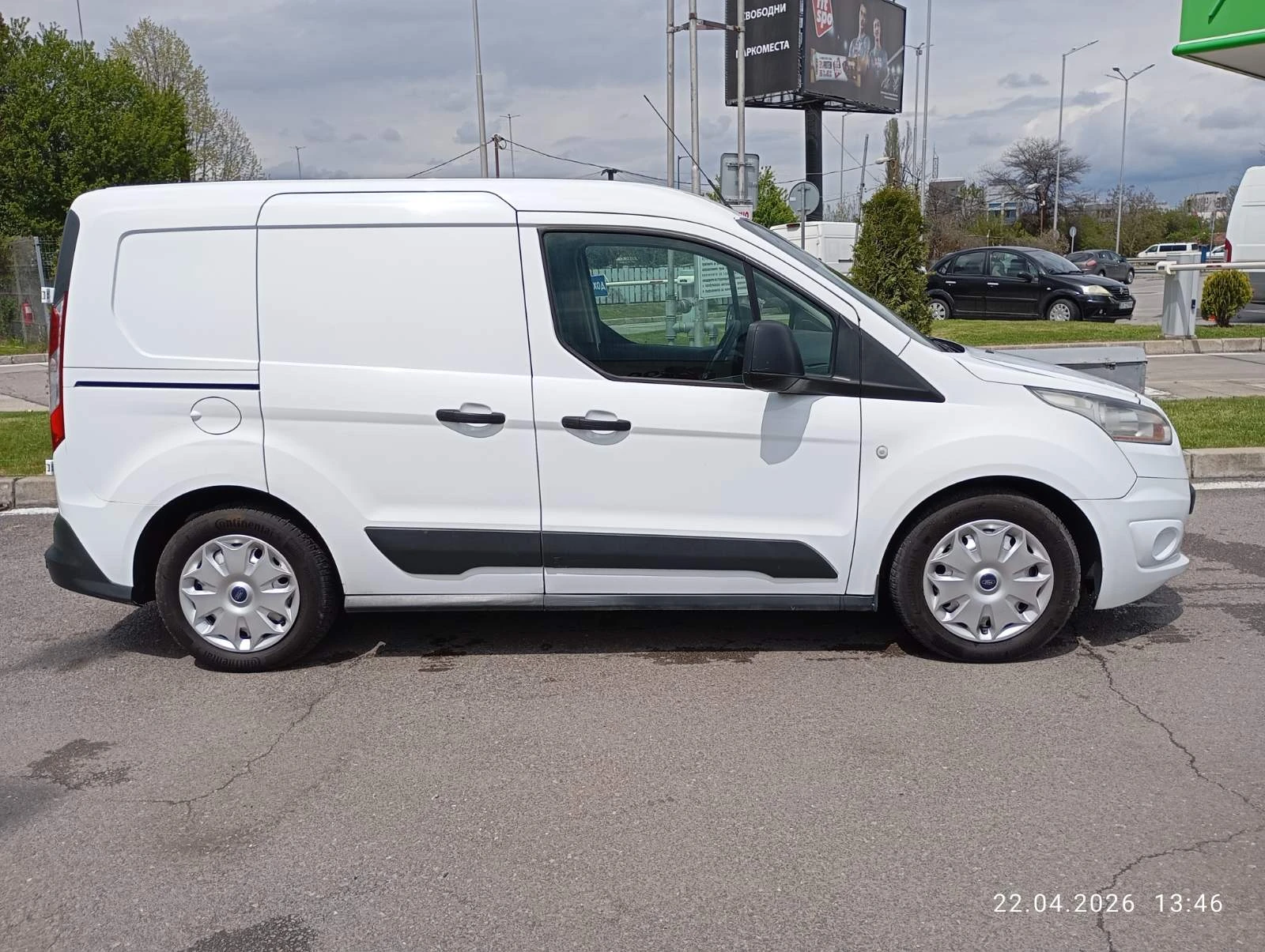 Ford Connect 1.6, снимка 4 - Автомобили и джипове - 54283213