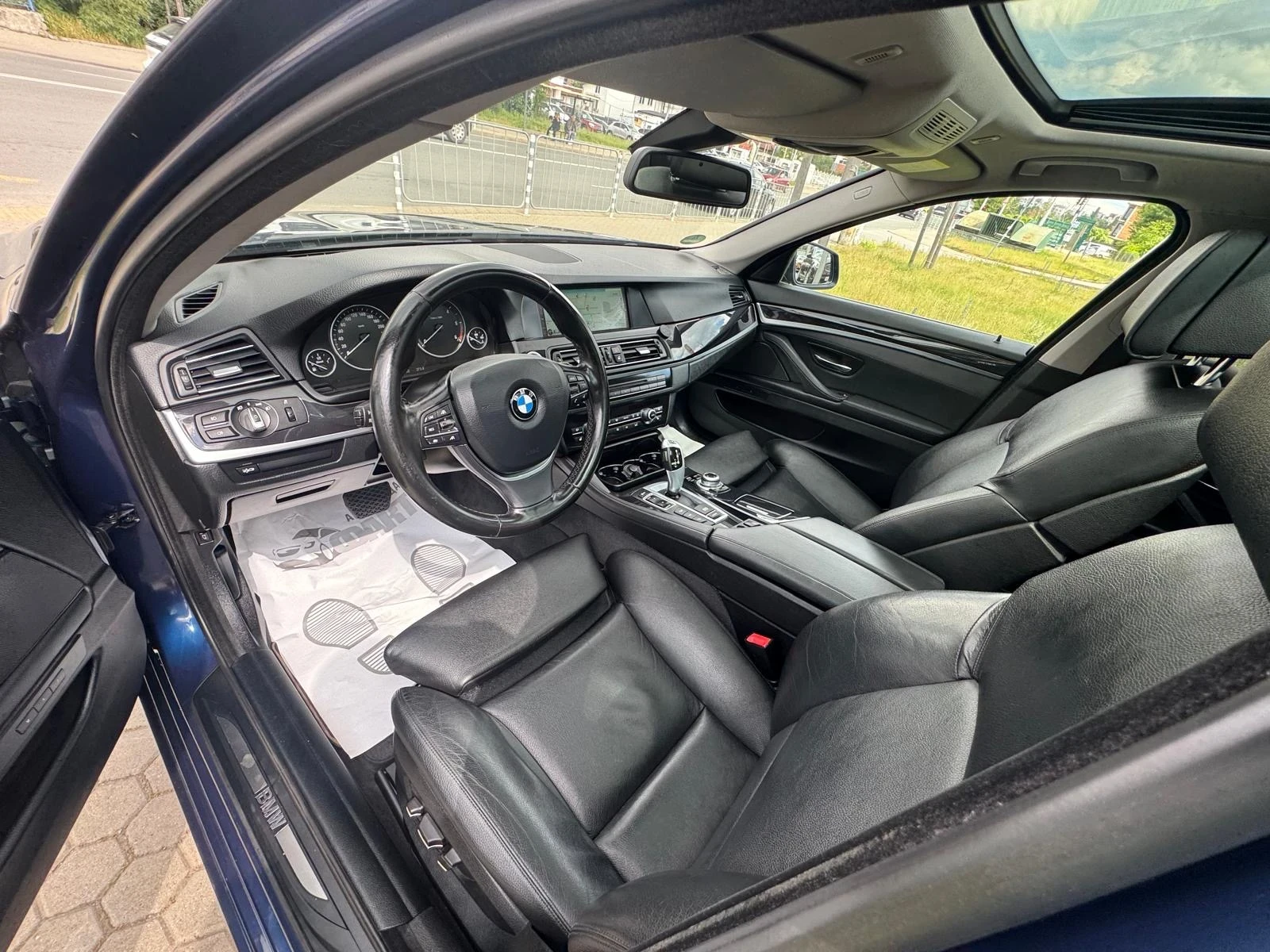 BMW 525 2.0D/AVTOMAT/NAVI/КОЖА/EURO.5B, снимка 6 - Автомобили и джипове - 54832672