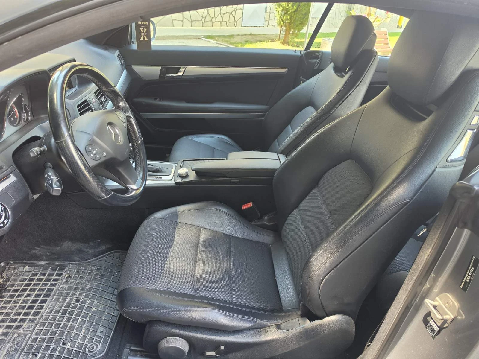 Mercedes-Benz E 350, снимка 12 - Автомобили и джипове - 54979495