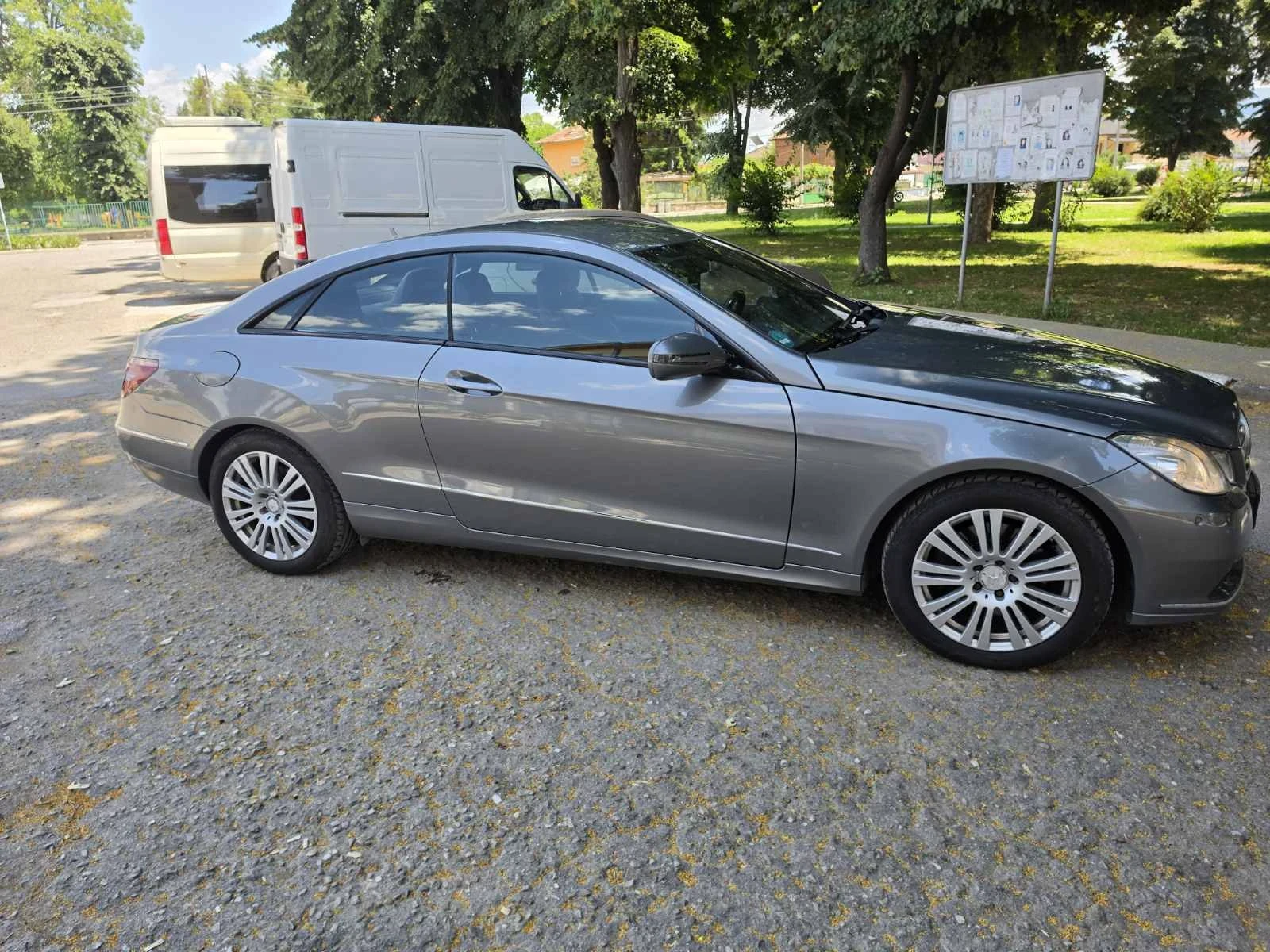 Mercedes-Benz E 350, снимка 2 - Автомобили и джипове - 54979495