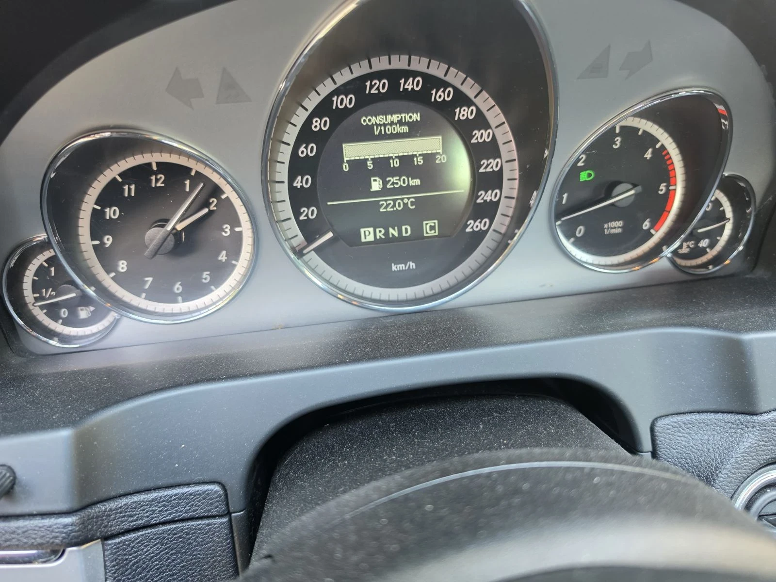 Mercedes-Benz E 350, снимка 8 - Автомобили и джипове - 54979495
