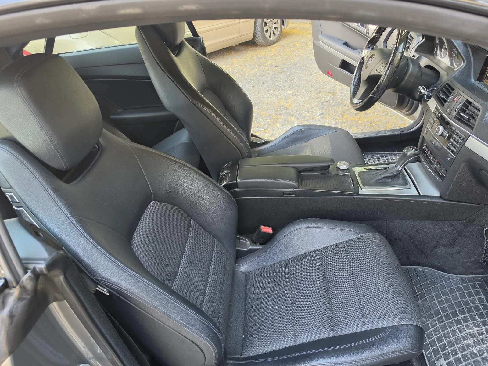 Mercedes-Benz E 350, снимка 6 - Автомобили и джипове - 54979495