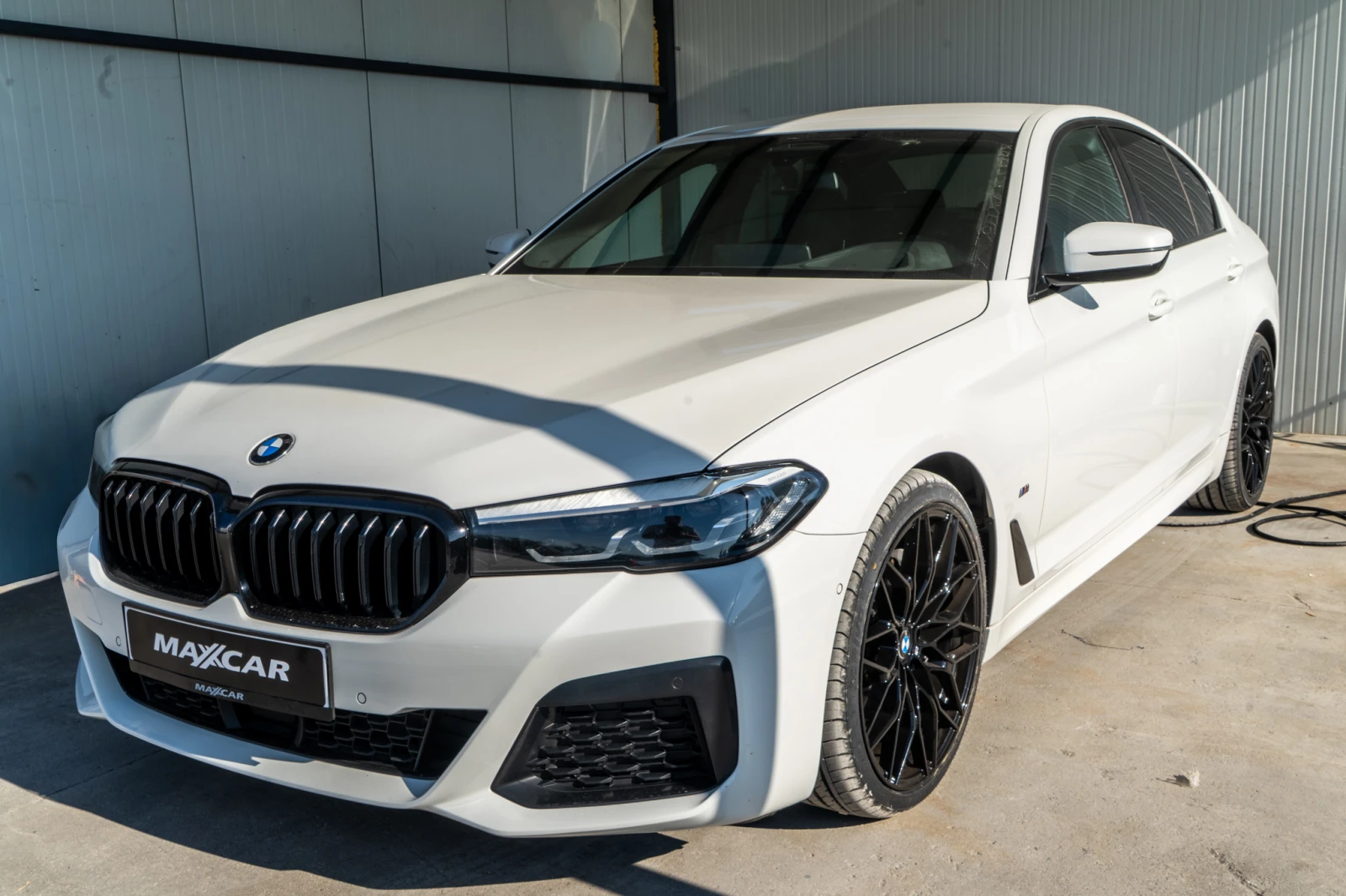 BMW 530 D = G30 = FACE = FULL = M-PACK = TOP = ЛИЗИНГ, снимка 2 - Автомобили и джипове - 55470198