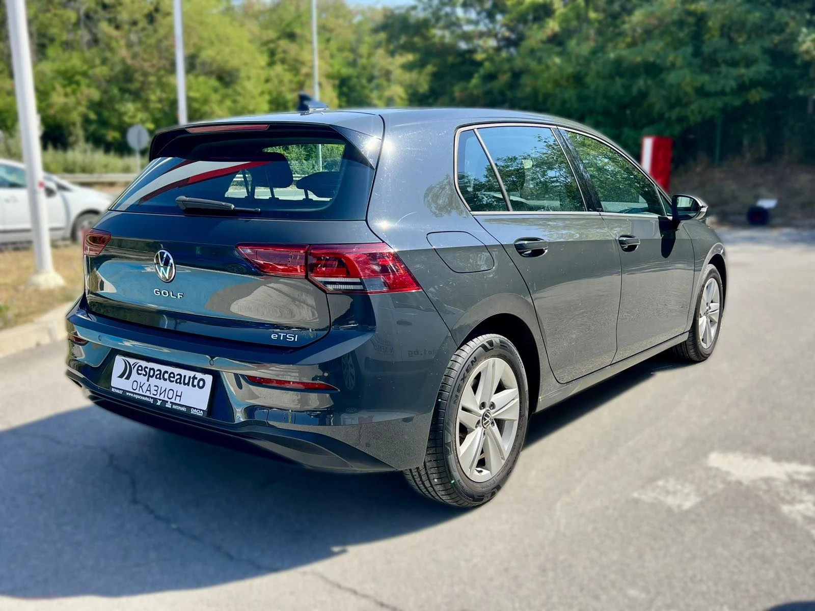 VW Golf 8 Life / 1.5 e-TSI / 150 к.с. / DSG, снимка 4 - Автомобили и джипове - 55938998