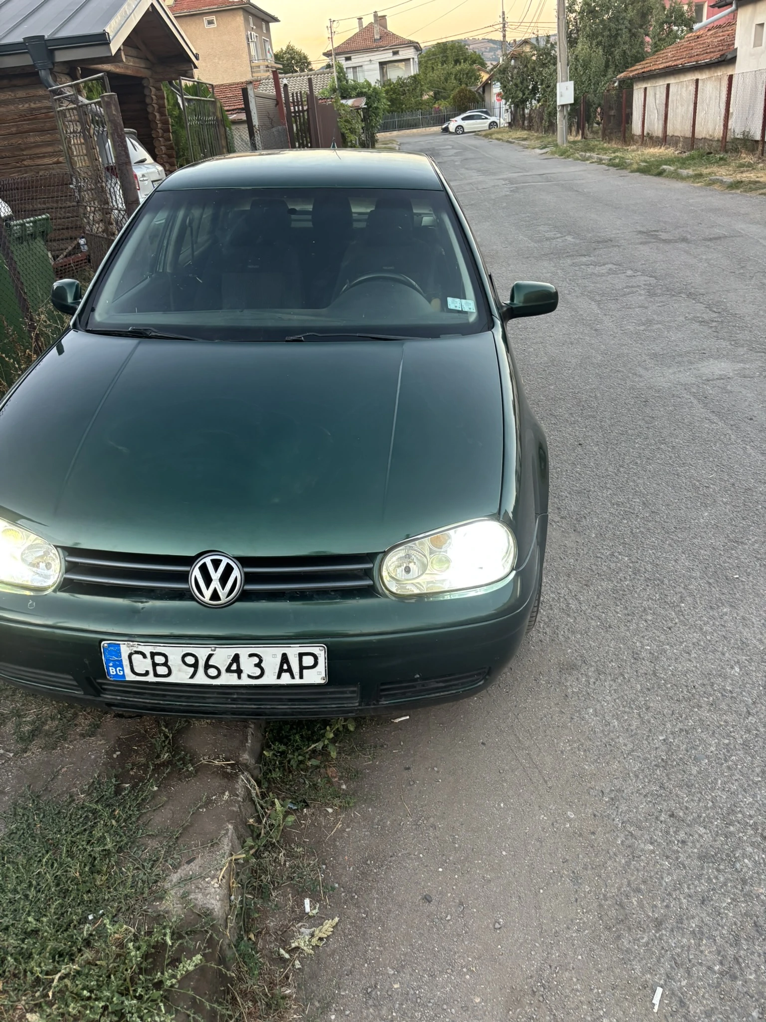 VW Golf, снимка 2 - Автомобили и джипове - 55981763