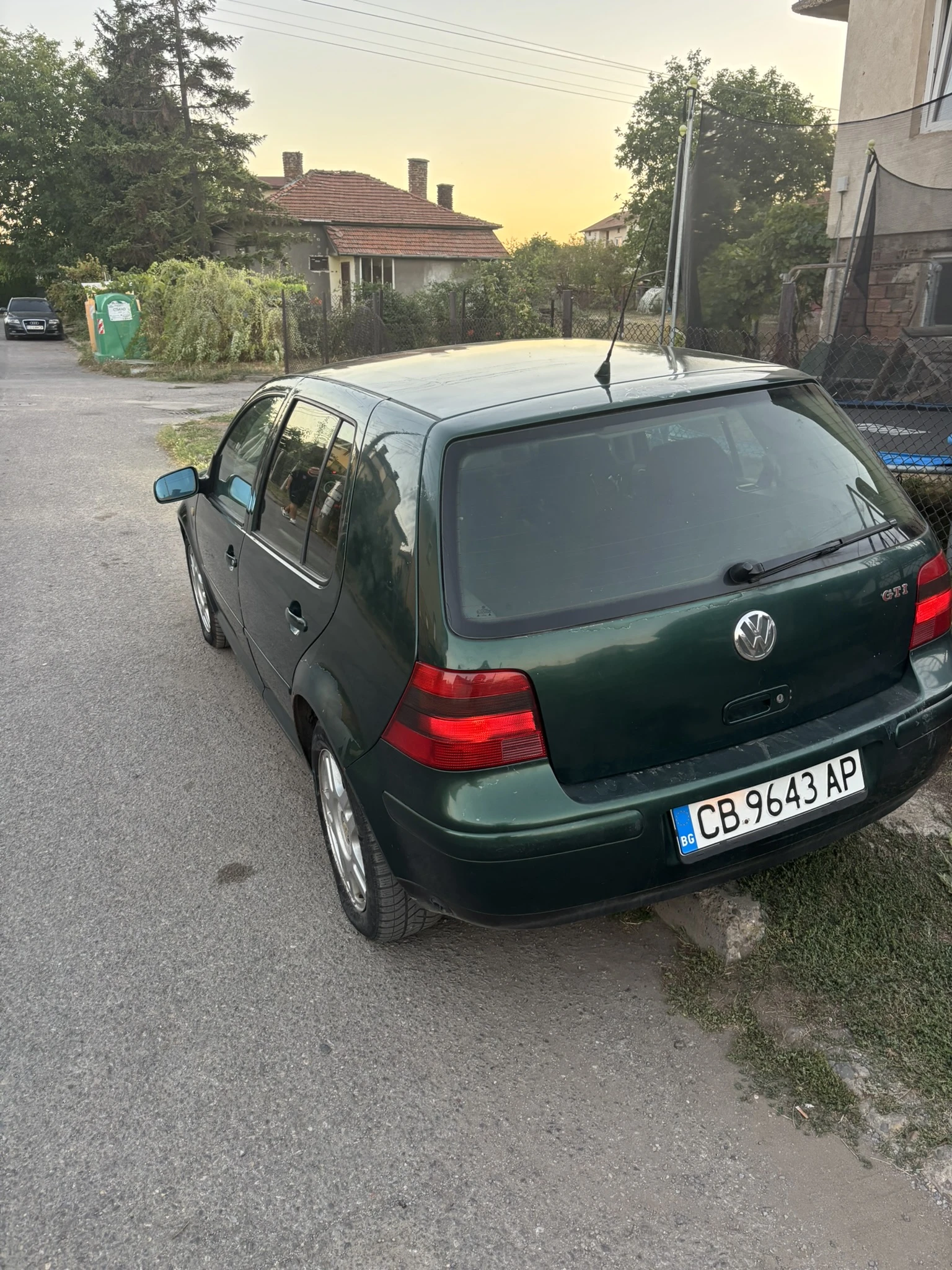VW Golf, снимка 3 - Автомобили и джипове - 55981763