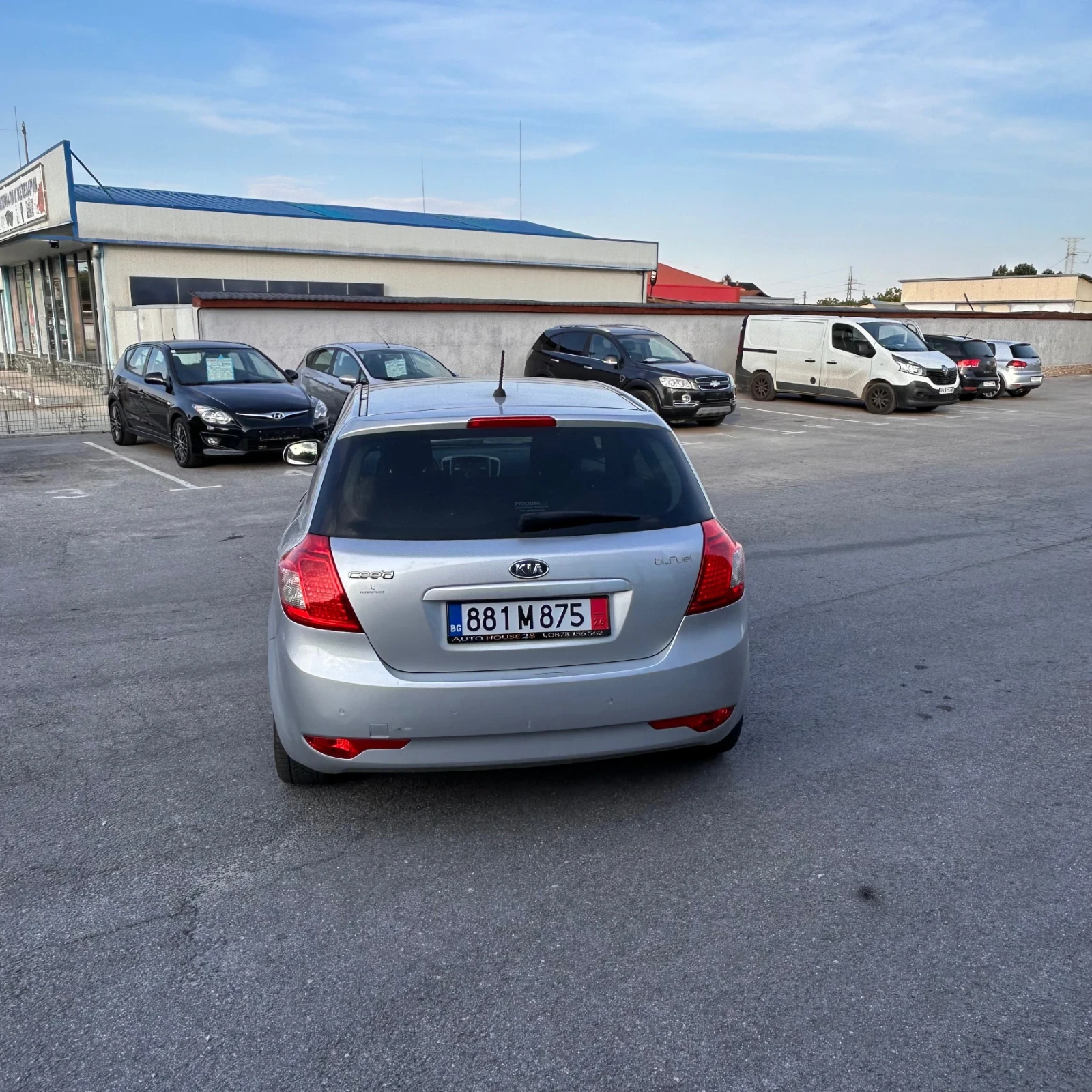 Kia Ceed 1.4i + Gaz BRC , снимка 4 - Автомобили и джипове - 56154183