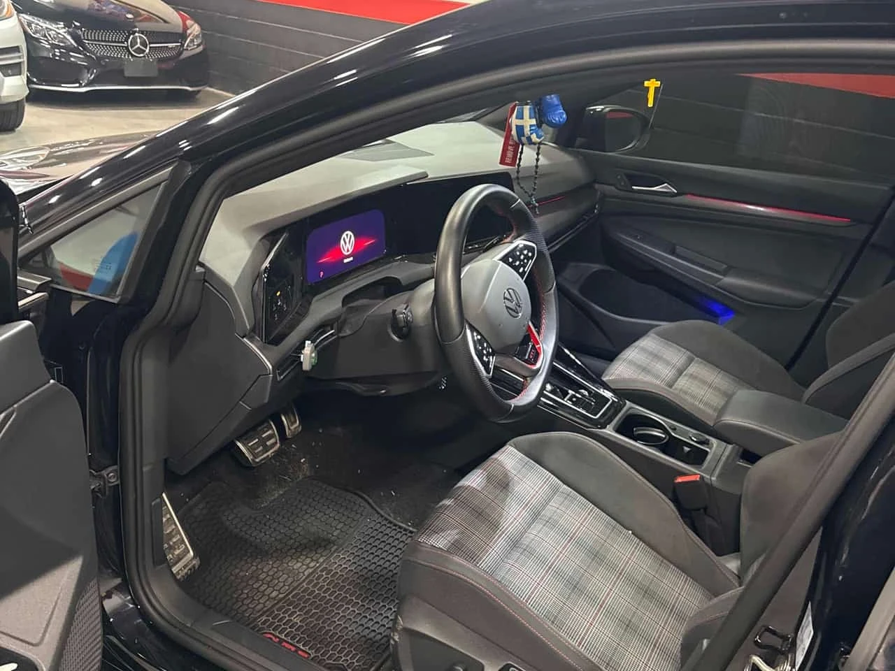 VW Golf * GTI * CARFAX * APR INTAKE * , снимка 6 - Автомобили и джипове - 56745169