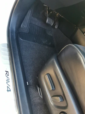 Toyota Rav4 КОЖА/СЕРВ.КНИЖКА! - 29900 лв. - 39066565 4