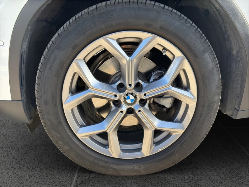 BMW X4 xDrive20i, снимка 5 - Автомобили и джипове - 52246182