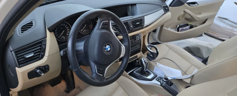 BMW X1, снимка 16 - Автомобили и джипове - 52656050