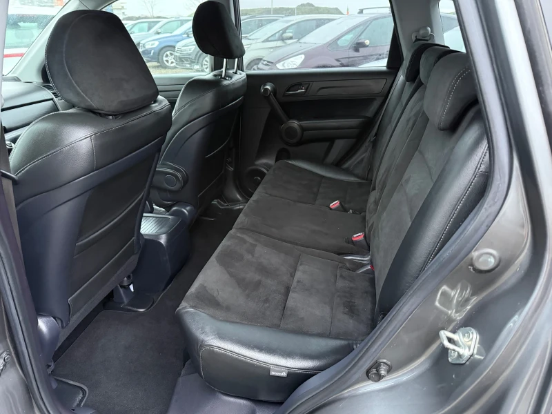 Honda Cr-v 2.2 ШВЕЙЦАРИЯ 4х4, снимка 8 - Автомобили и джипове - 53135841