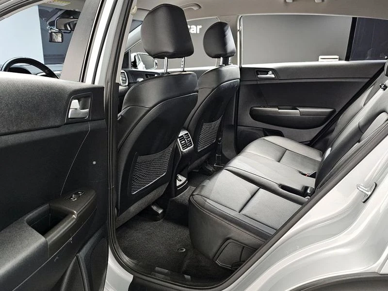 Kia Sportage Diesel 2.0 4WD| 184к.с., снимка 12 - Автомобили и джипове - 55950568