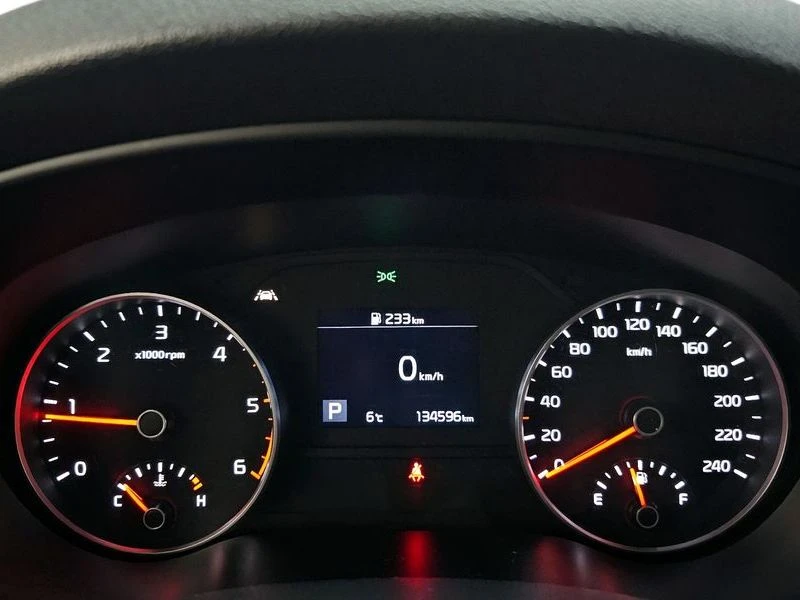 Kia Sportage Diesel 2.0 4WD| 184к.с., снимка 8 - Автомобили и джипове - 55950568