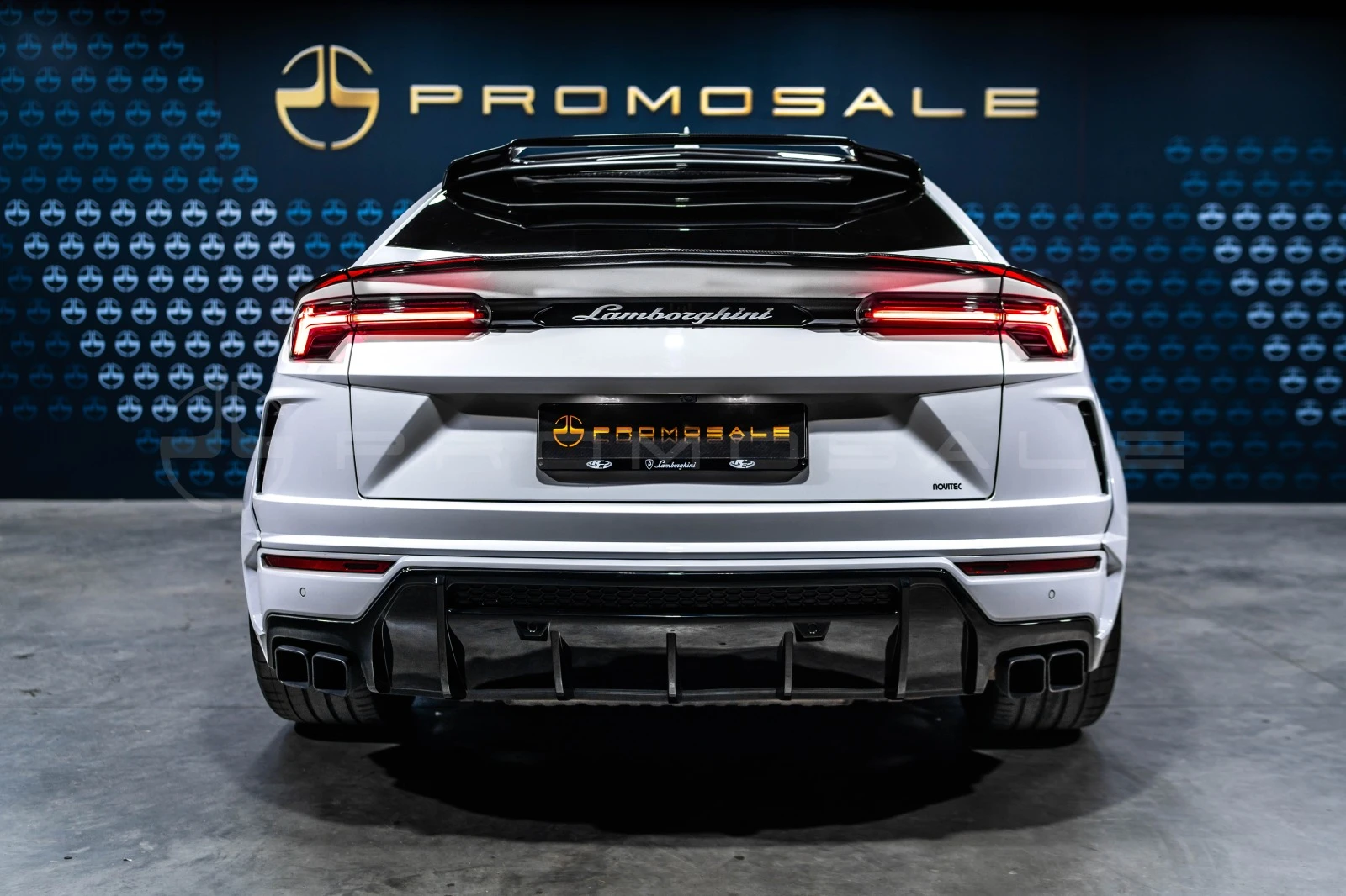 Lamborghini Urus NOVITEC ESTESO WIDEBODY*VIP*4SEATS*CARBON - изображение 5