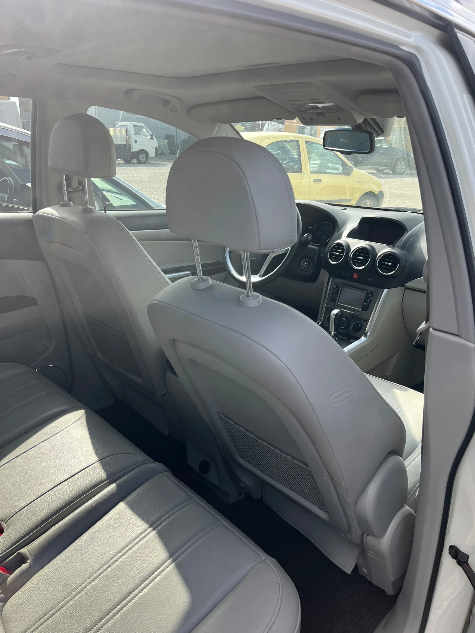Opel Antara COSMO / XENON  - изображение 9