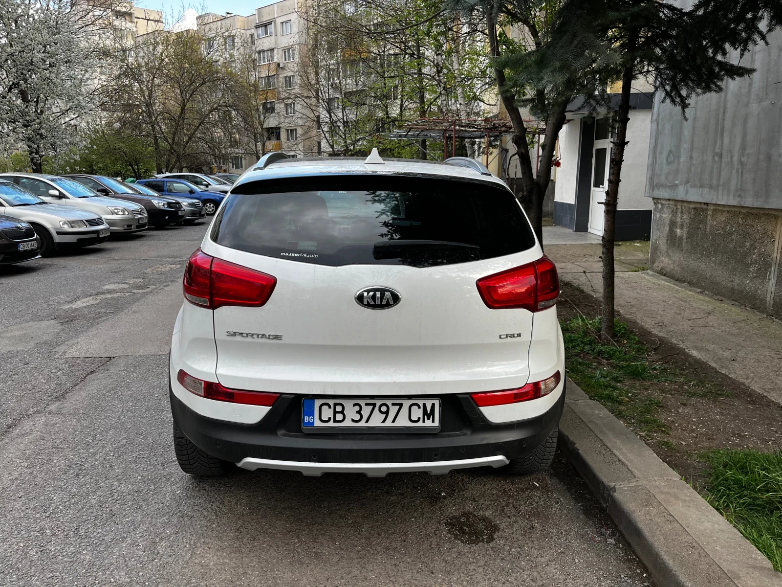Kia Sportage 2.0 CRDI - изображение 2