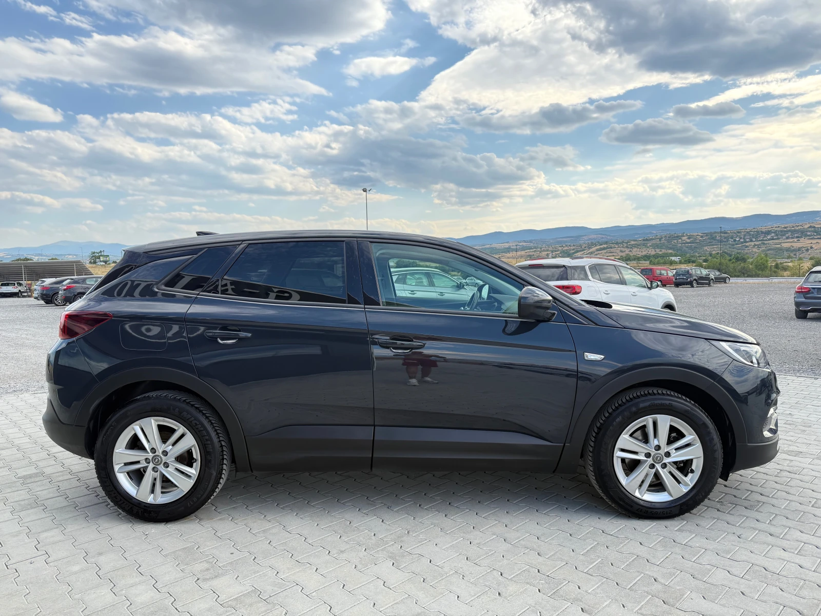 Opel Grandland X 1.5dci АВТОМАТИК  СОБСТВЕН ЛИЗИНГ - изображение 4