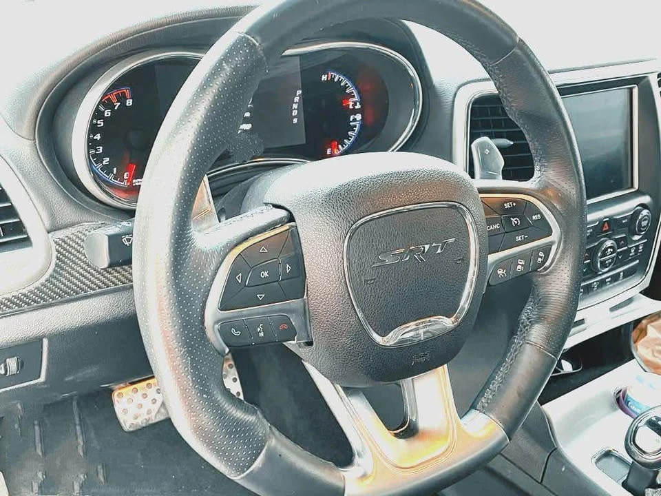 Jeep Grand cherokee SRT - изображение 10