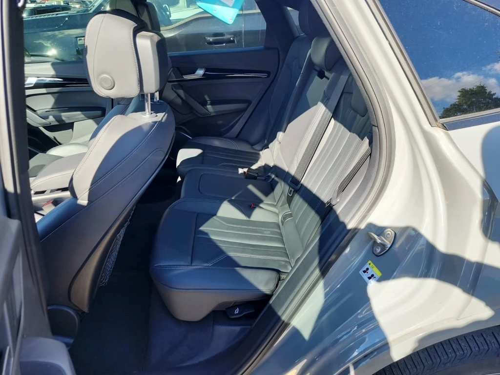 Audi Q5 * PROGRESSIV * CARFAX * БЕЗ ПЪРВОНАЧАЛНА ВНОСКА - изображение 10