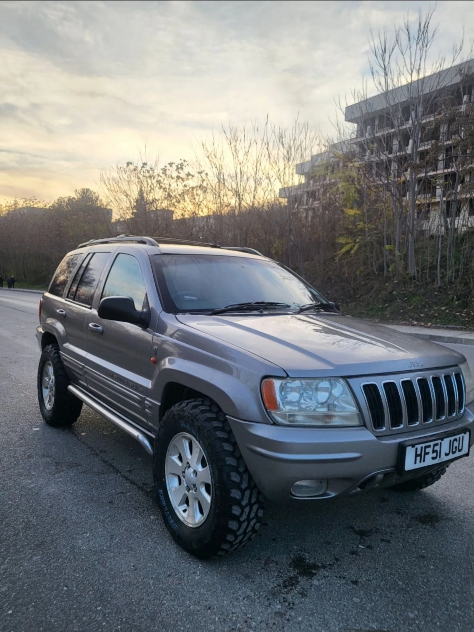 Jeep Grand cherokee  - изображение 2